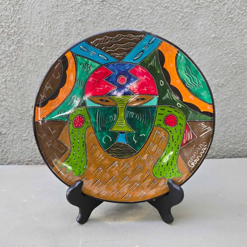 Colorful AFRICAN ART 1994 Soapstone PLATE signed OMONDI Animals