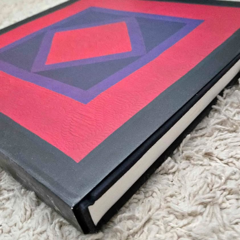 "Amish: The Art of the Quilt" by Robert Hughes and Julie Silber. FIRST EDITION