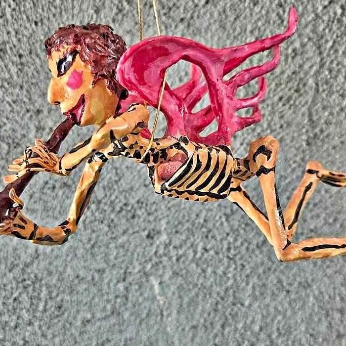 Mario Saulo Moreno Annunciation Angel skeleton. Mov.