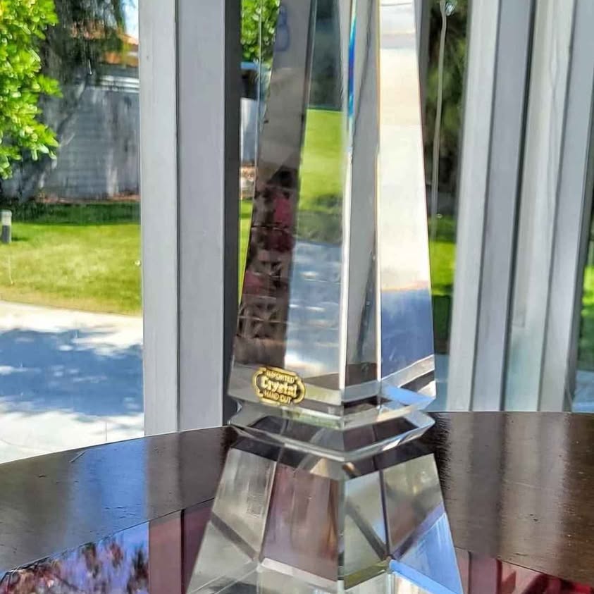 FINE IMPORTED CRYSTAL OBELISK