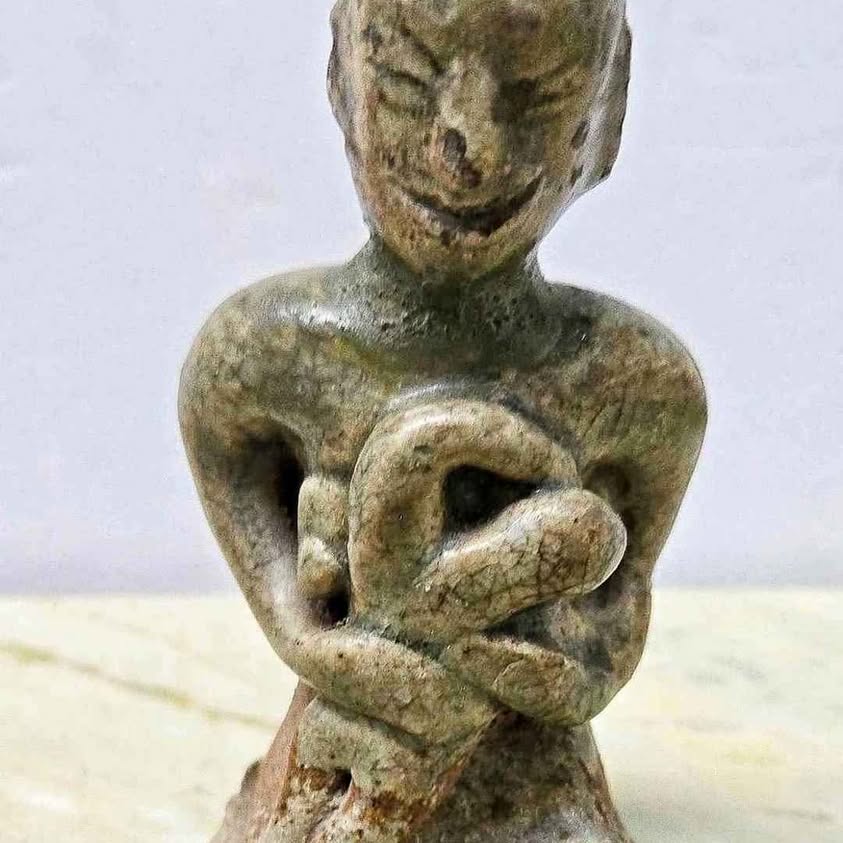Sawankhalok Votive Fertility Figure, 14th ‚Äì 15th Century