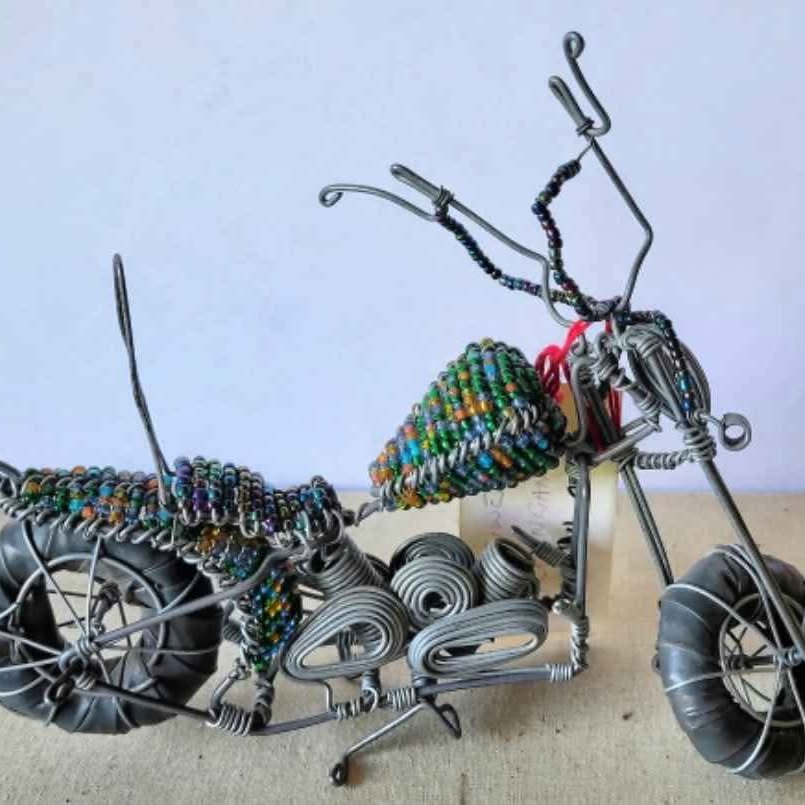 Metal Model Motorbike Recycled Fenomenal Metal Art, hand made work From Southafrica.