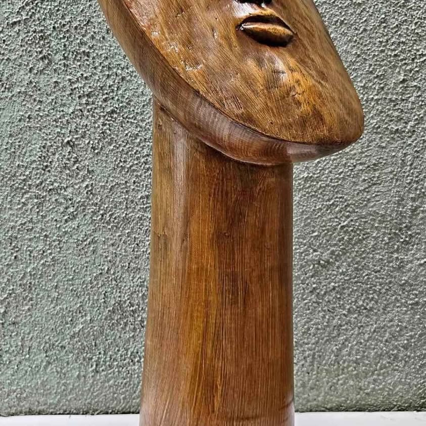 CLASSIC BUST SOLID WOOD CARVING.