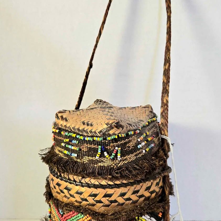 Antique Wicker Pear Shaped Beaded Basket/Bag With Lid Top & Handles