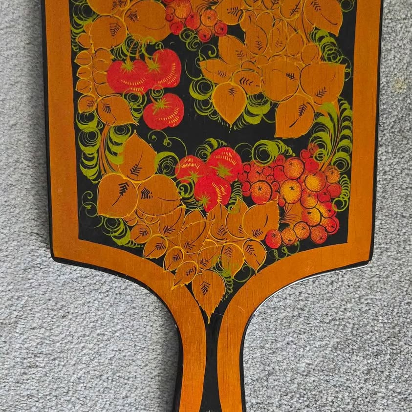 From RUSSIA, Authentic vintage hand painted Khokhloma