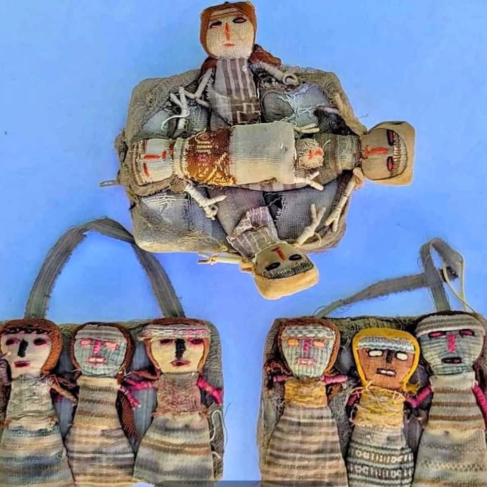 CHANCAY PEOPLE CEREMONIAL FUNERARY. ANTIQUE GENUINE RAG DOLLS