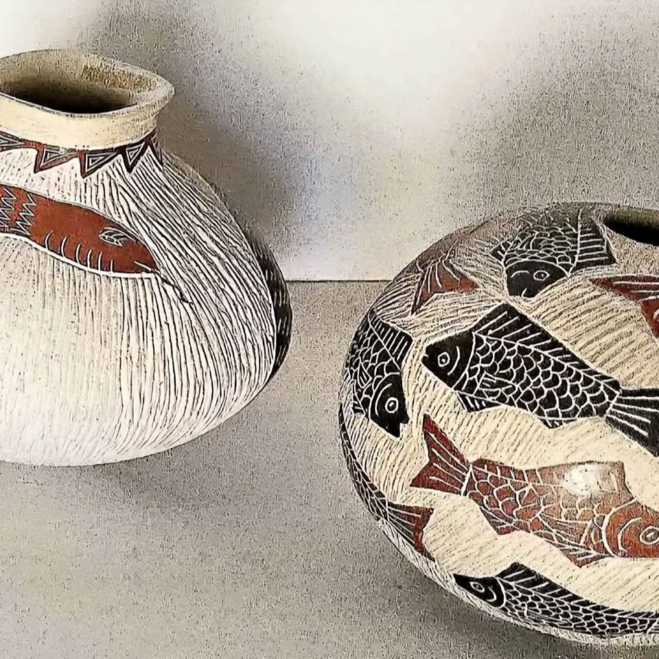 Signed YUTE MORA. SMALL AND BEAUTIFUL FROM Mata Ortiz, Chihuahua, Mexico