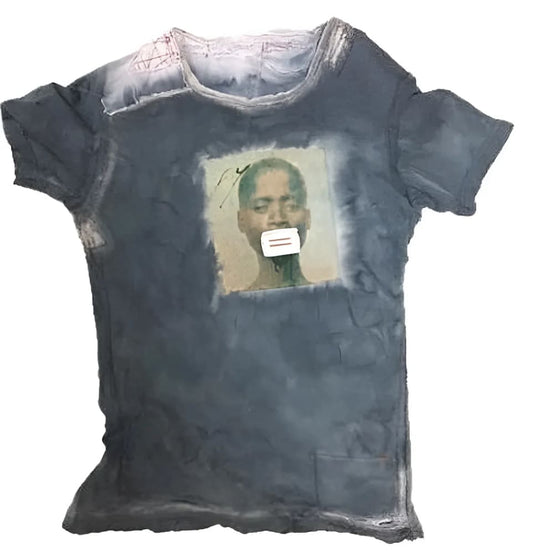 Distressed gray t-shirt with a portrait.