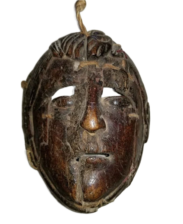 Mox Dance Mask – Antique Hand-Carved Guatemalan Patzcar Dance Mask