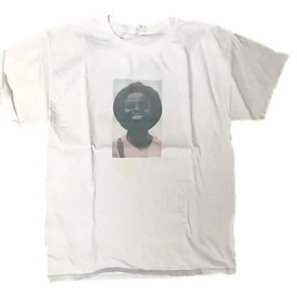 White t-shirt with a portrait.