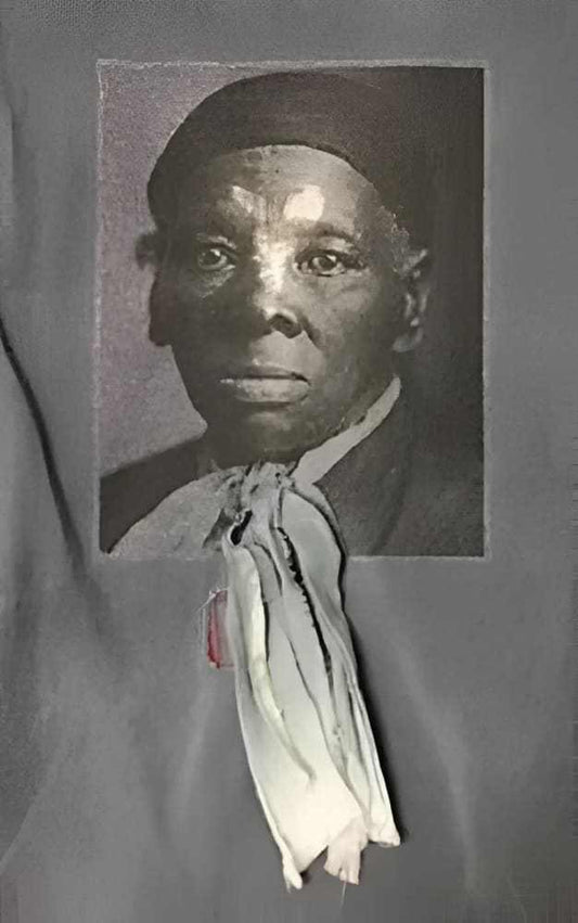 Harriet Tubman T-shirt by h.m. Peavy No.2 - Re - psychles Vintage Shop & Art Gallery